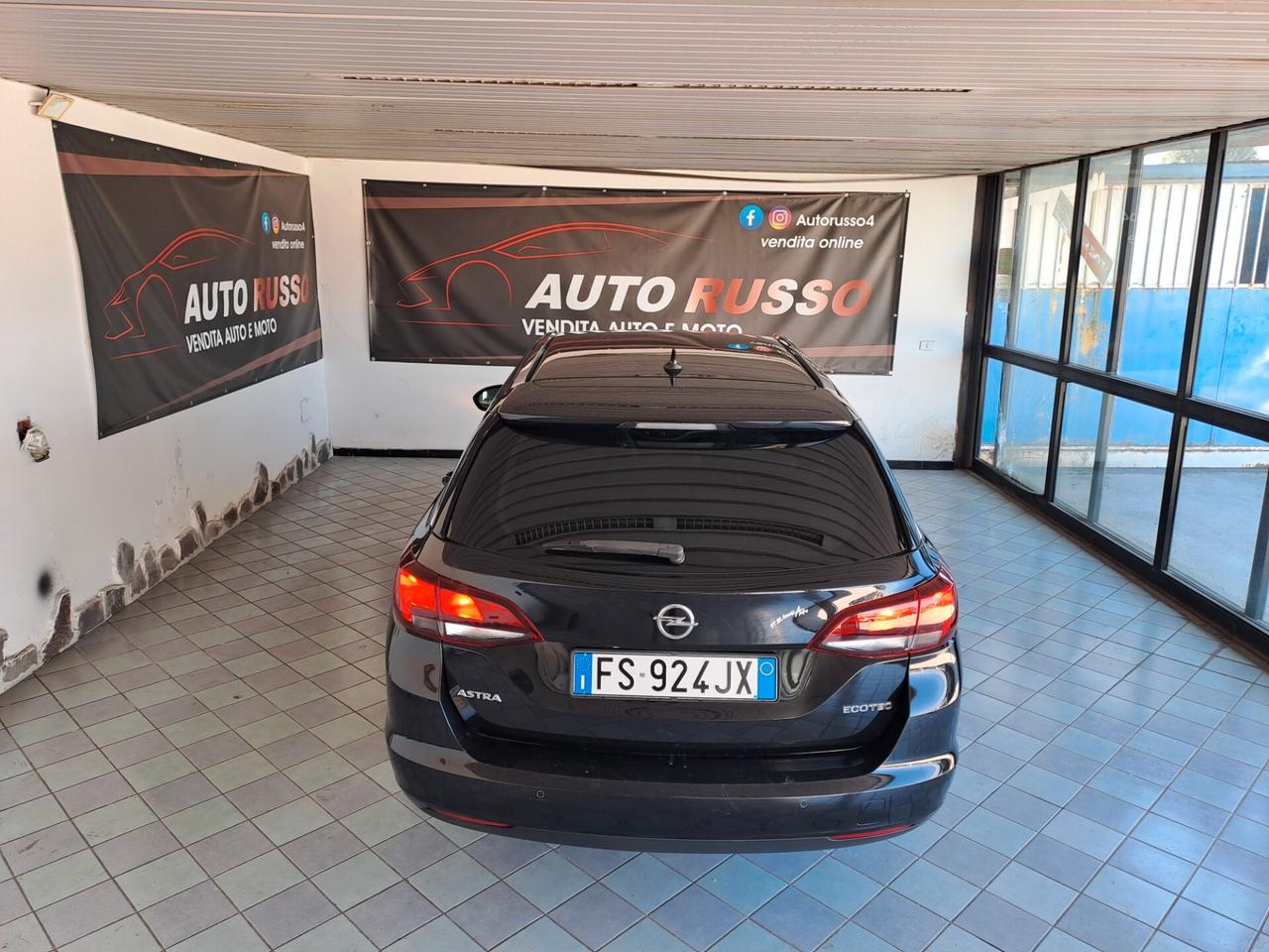 Opel Astra 1.4 Turbo 110CV EcoMetano