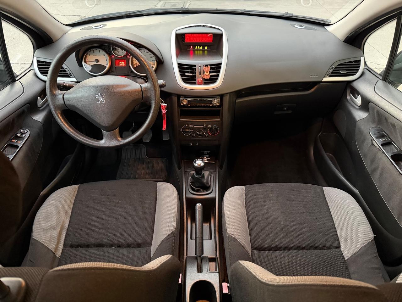 Peugeot 207 5porte- Neopatentati- Cinghia stostituita