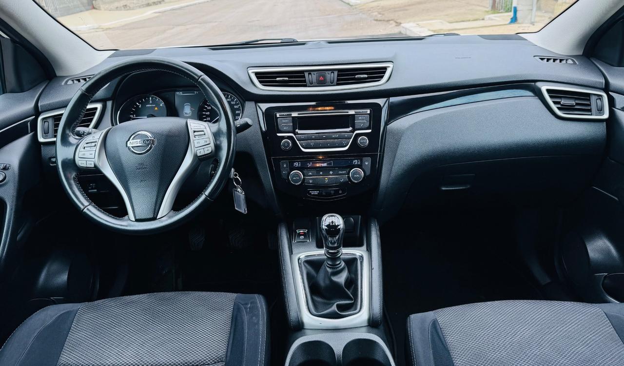 Nissan Qashqai 1.5 dCi Tekna