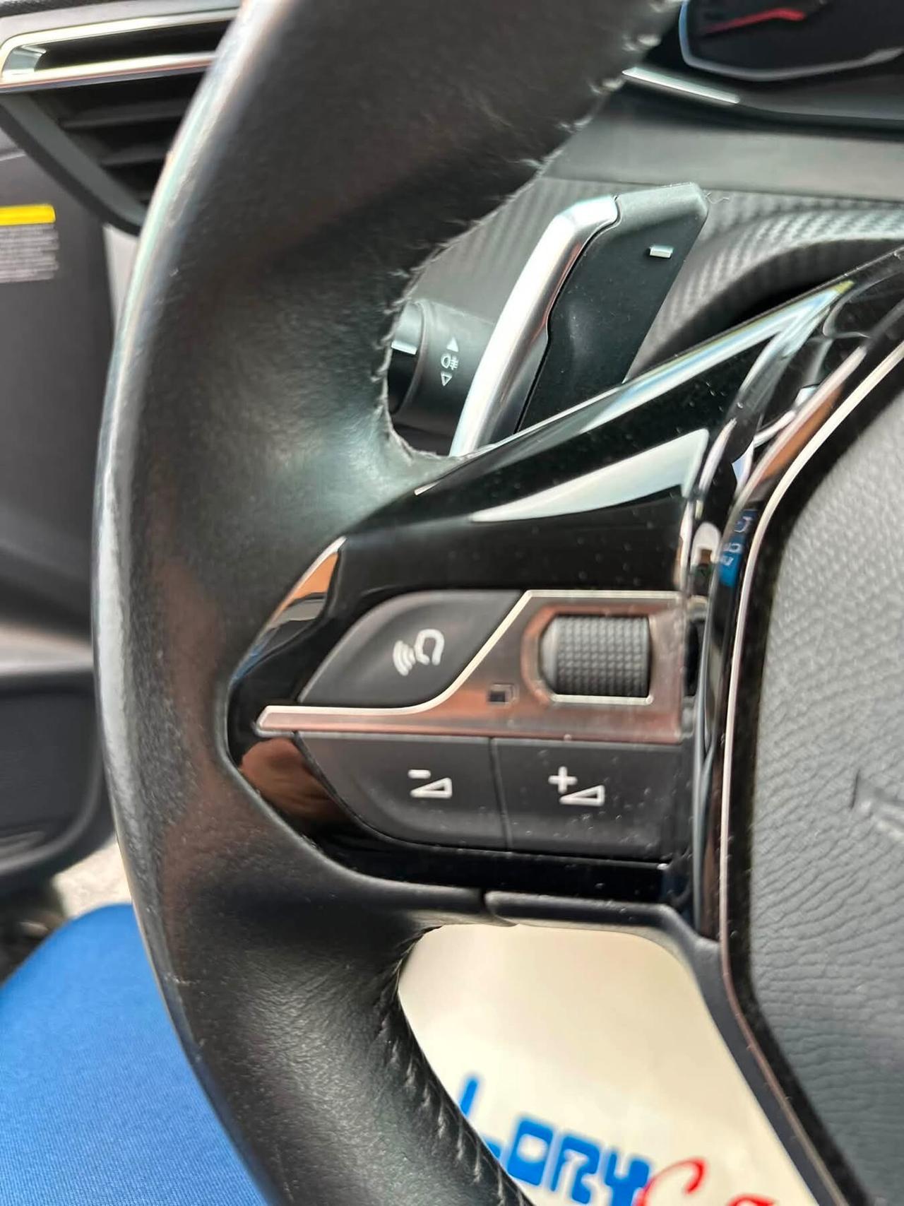 Peugeot 208 1.2 automatica neopatentati