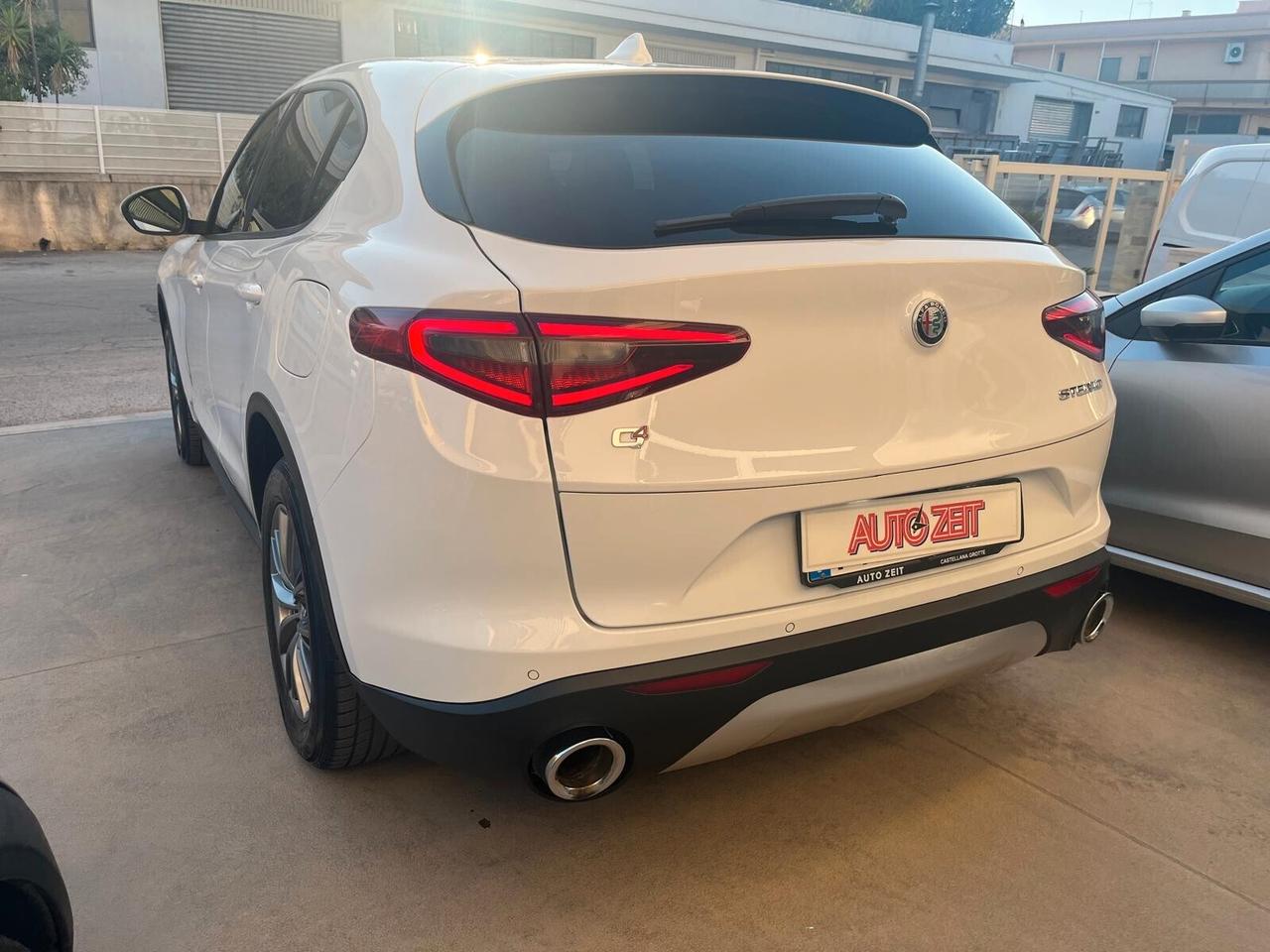 Alfa Romeo Stelvio 2.2 Turbodiesel 210 CV AT8 Q4 Executive
