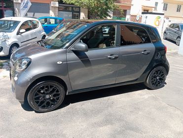Smart ForFour 70 1.0 twinamic Passion offerta del mese