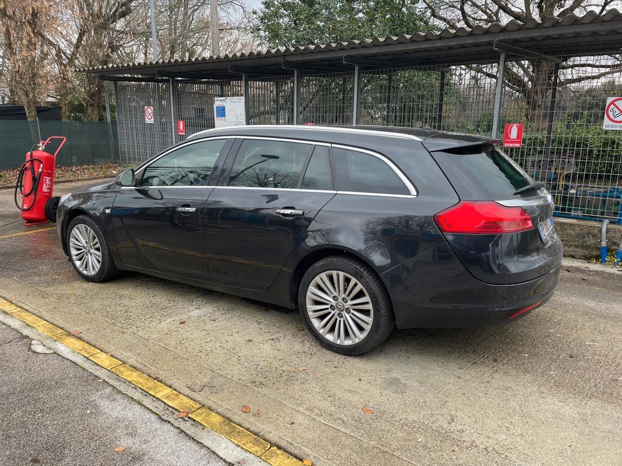 Opel Insignia 2.0 CDTI Start&Stop Sports Tourer Cosmo Navi Fleet