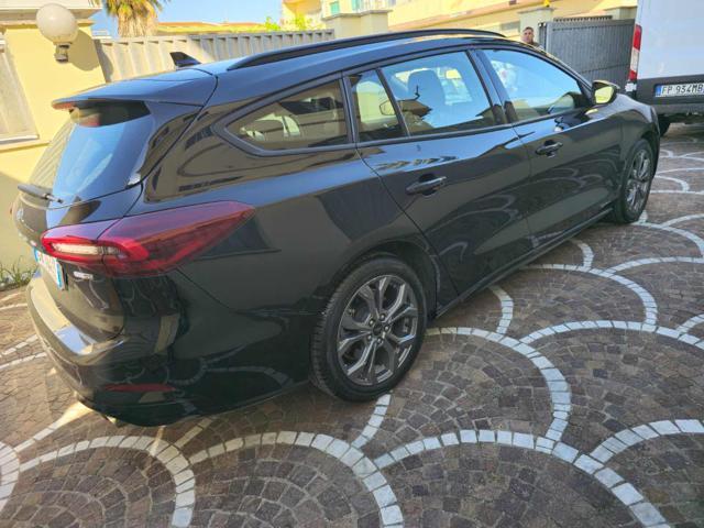 FORD Focus 1.0 EcoBoost Hybrid 155 CV Powershift SW ST-line