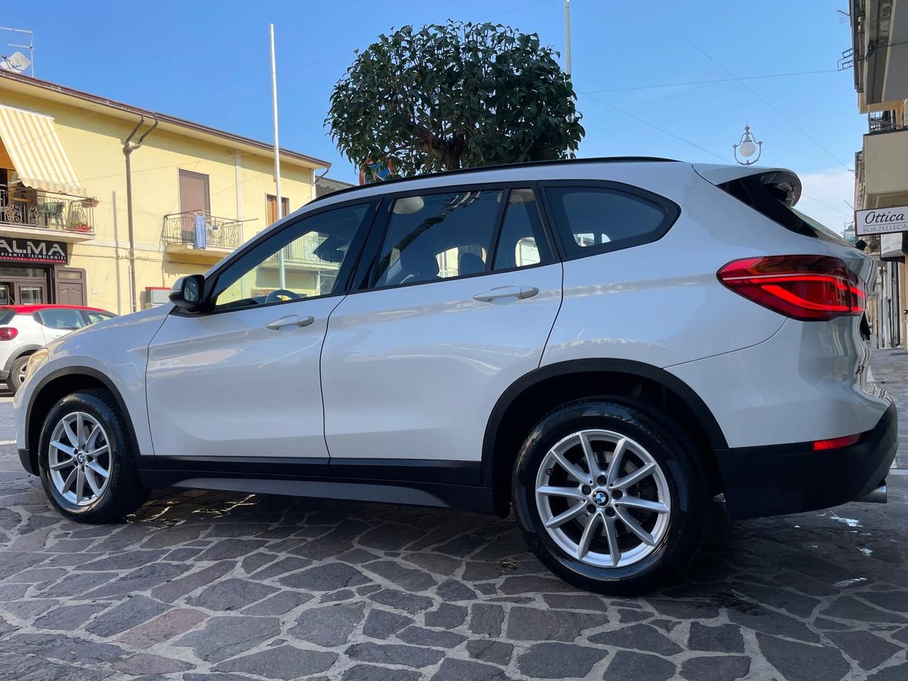 Bmw X1 xDrive20d Advantage FULL LED BIANCO PERLA