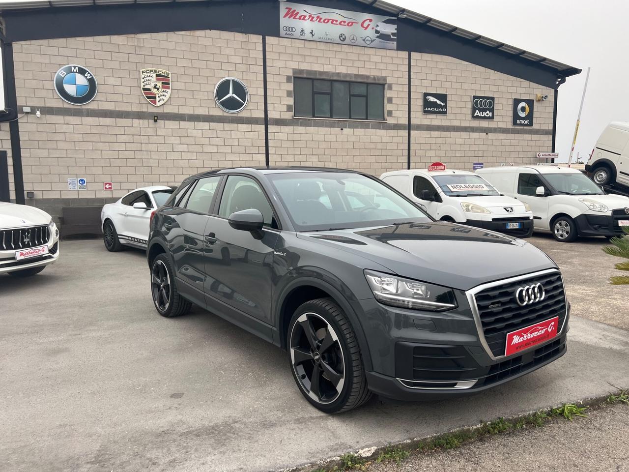 Audi Q2 40 TFSI quattro S tronic Business