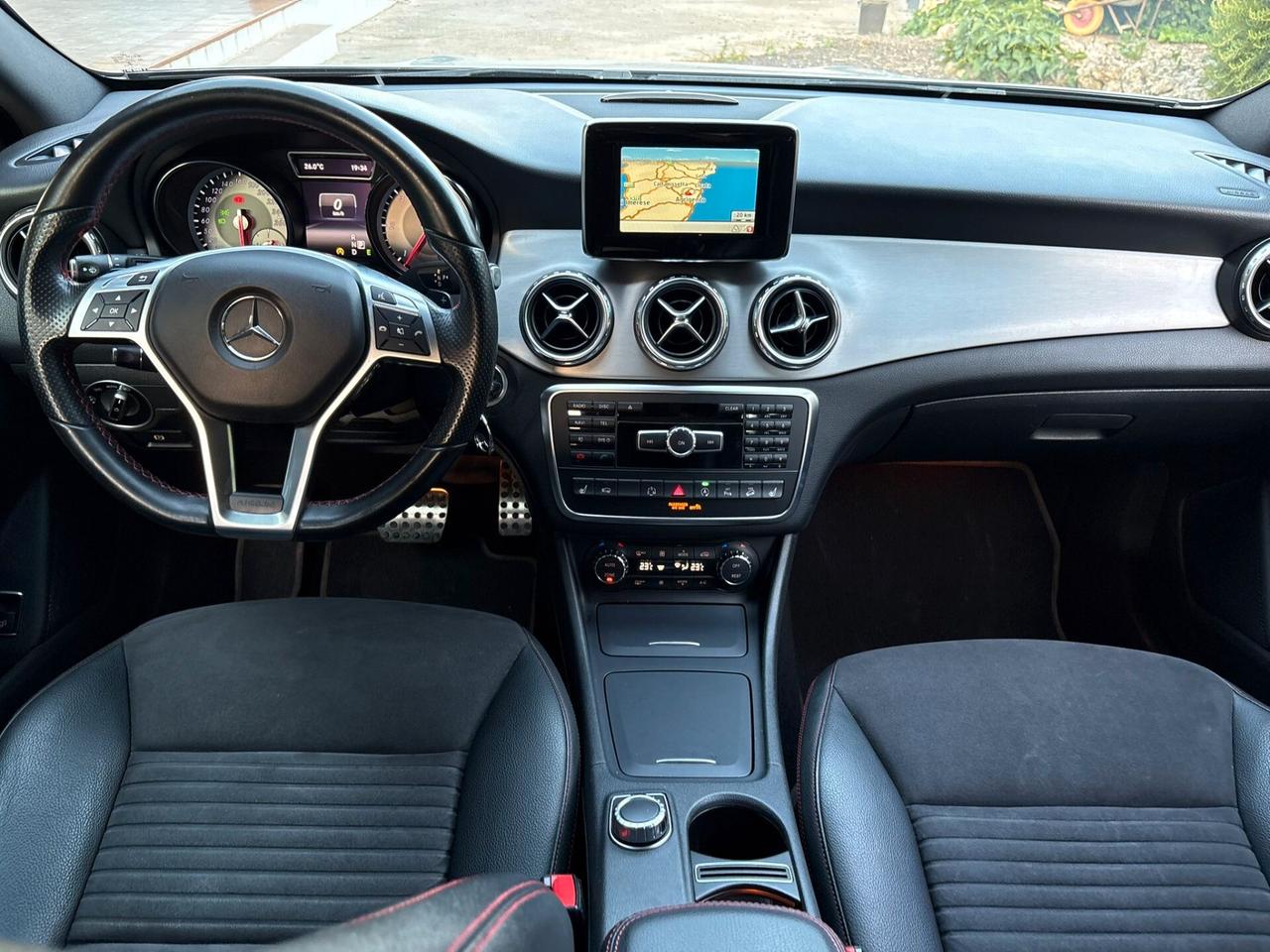 Mercedes-benz GLA 220 d Automatic 4Matic Premium