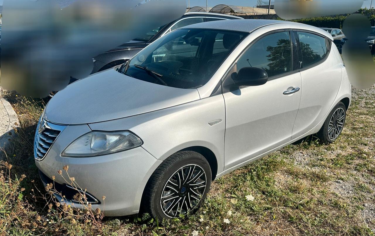 Lancia Ypsilon 1.3 MJT 16V 95 CV 5 porte S&S Gold