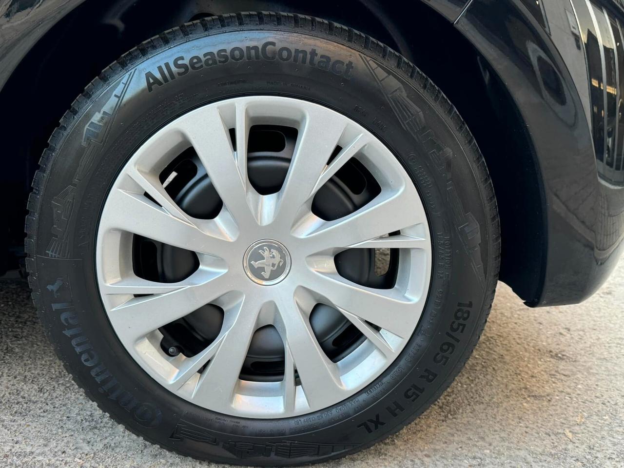 PEUGEOT 208 1.6 HDI 75 CV. E6 NAVI PERFETTA