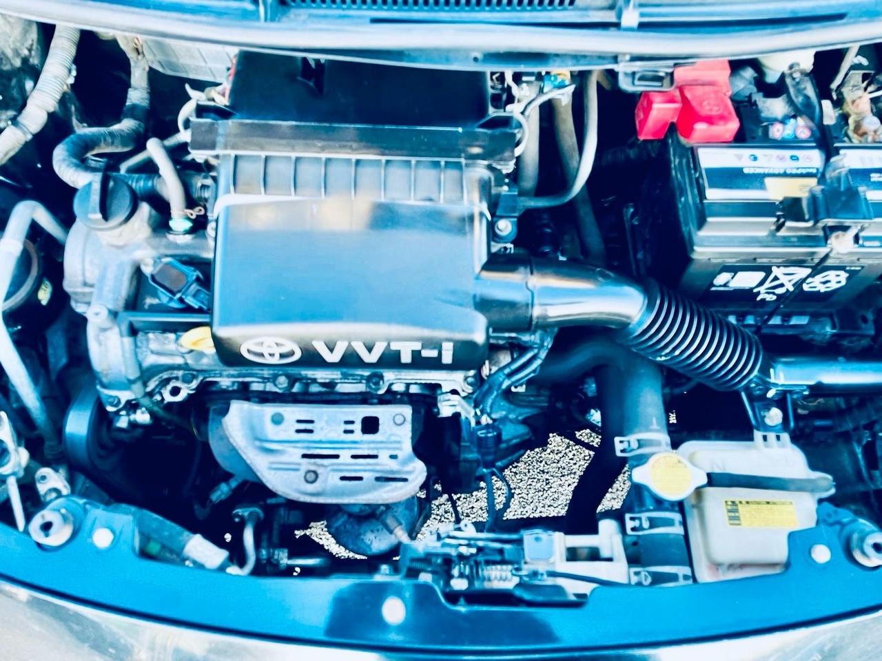 Toyota Yaris 1.3 5 porte