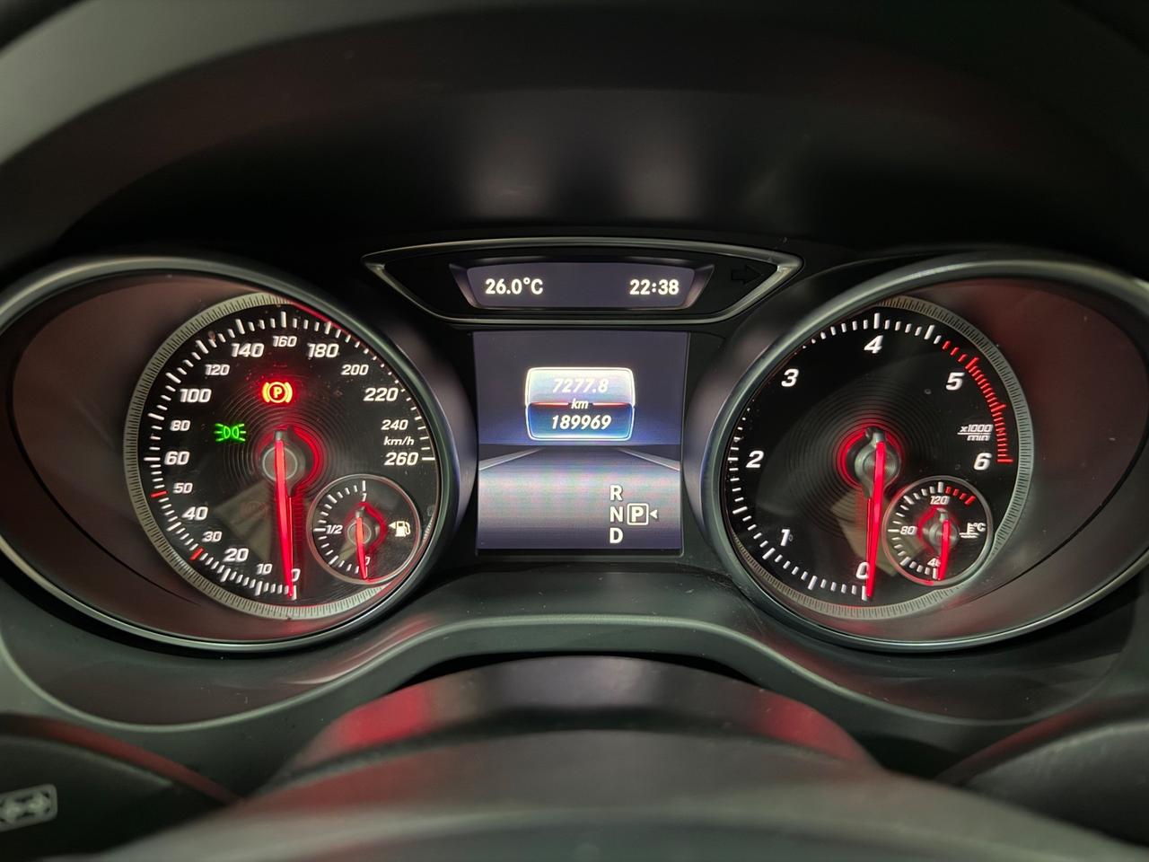 Mercedes-benz GLA 200 d Automatic Premium