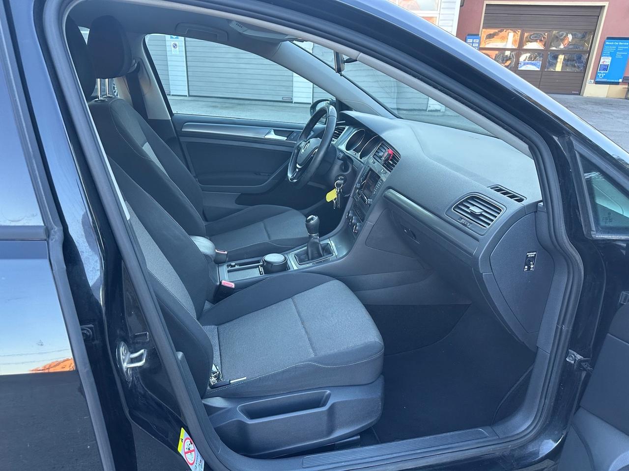Volkswagen Golf 1.6 TDI 90 CV 3p. Tech&Sound BlueMotion Technology