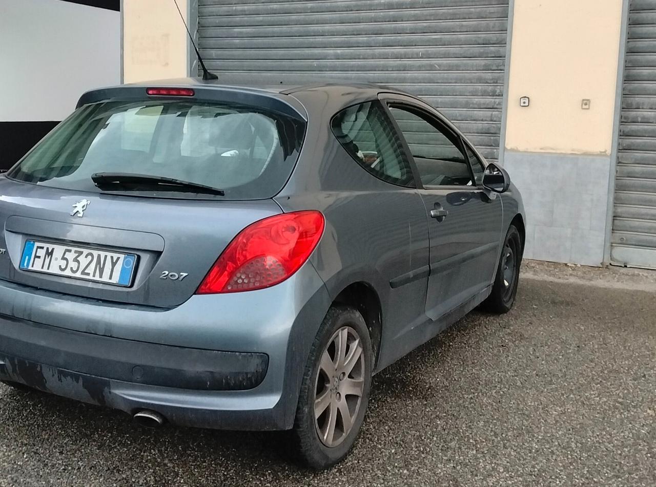Peugeot 207 1.6 HDi 110CV 3p. XSI