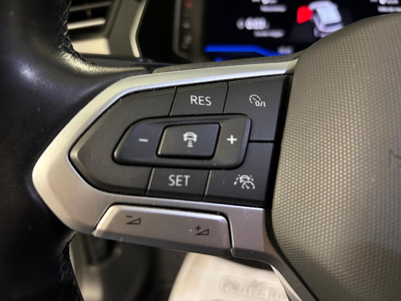 Volkswagen Passat Variant 2.0 TDI SCR EVO DSG Executive FULL OPTIONAL * REGALO SPECIALE DA AUTOWEB *