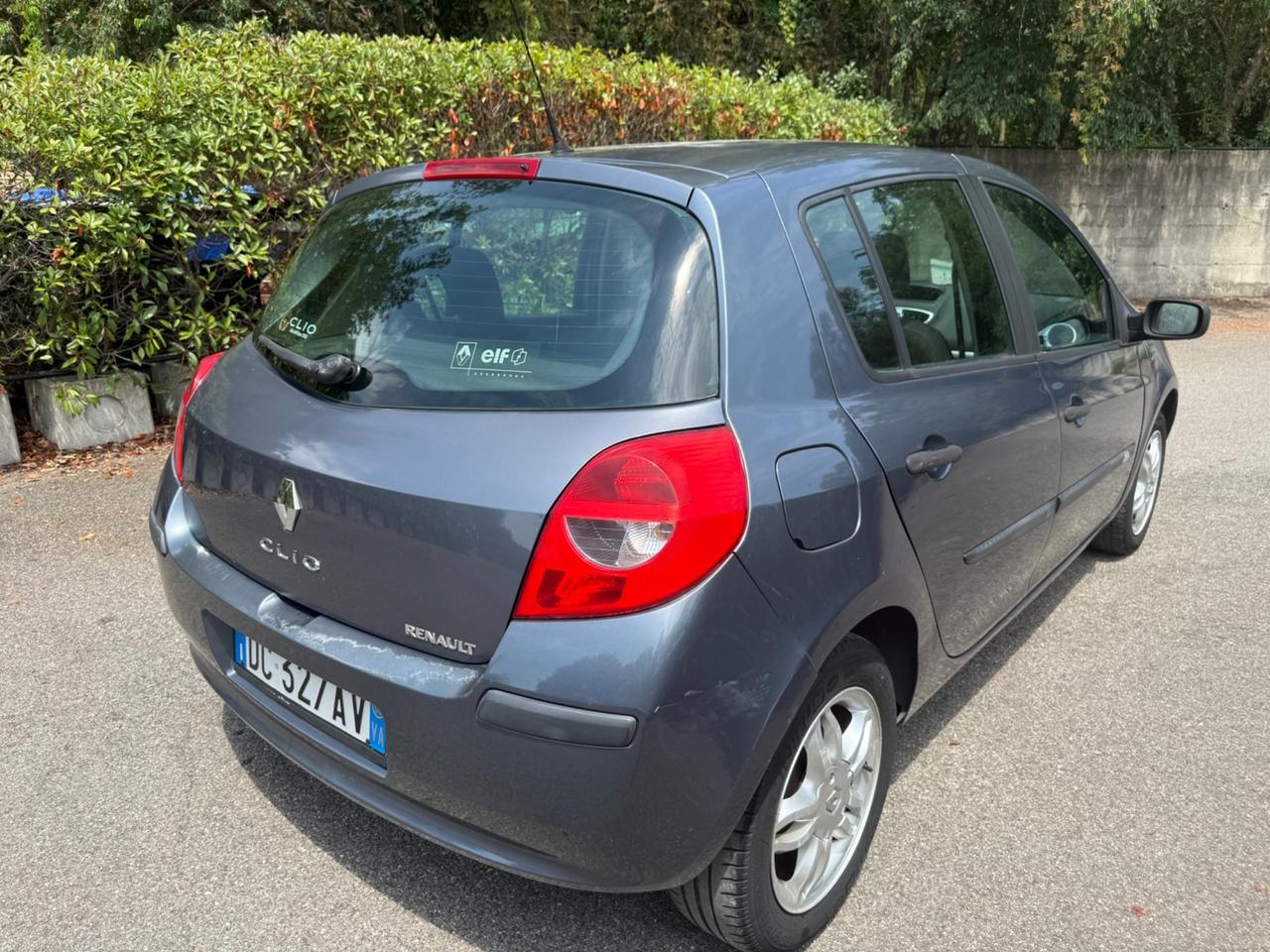 Renault Clio 1.4 16V 5 porte Dynamique