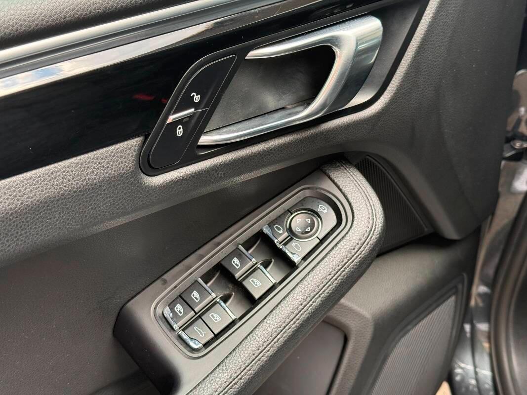 Porsche Macan 3.0d S 250cv pdk my16