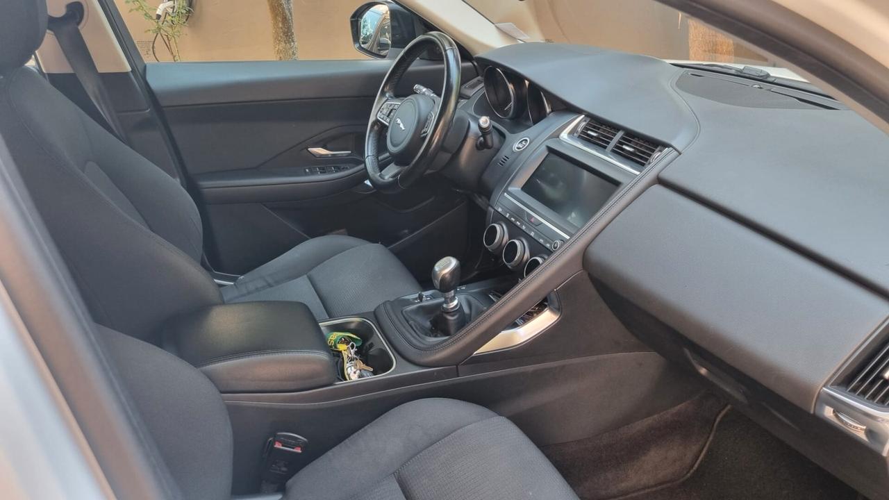 Jaguar E-Pace 2.0D 150 CV R-Dynamic SE