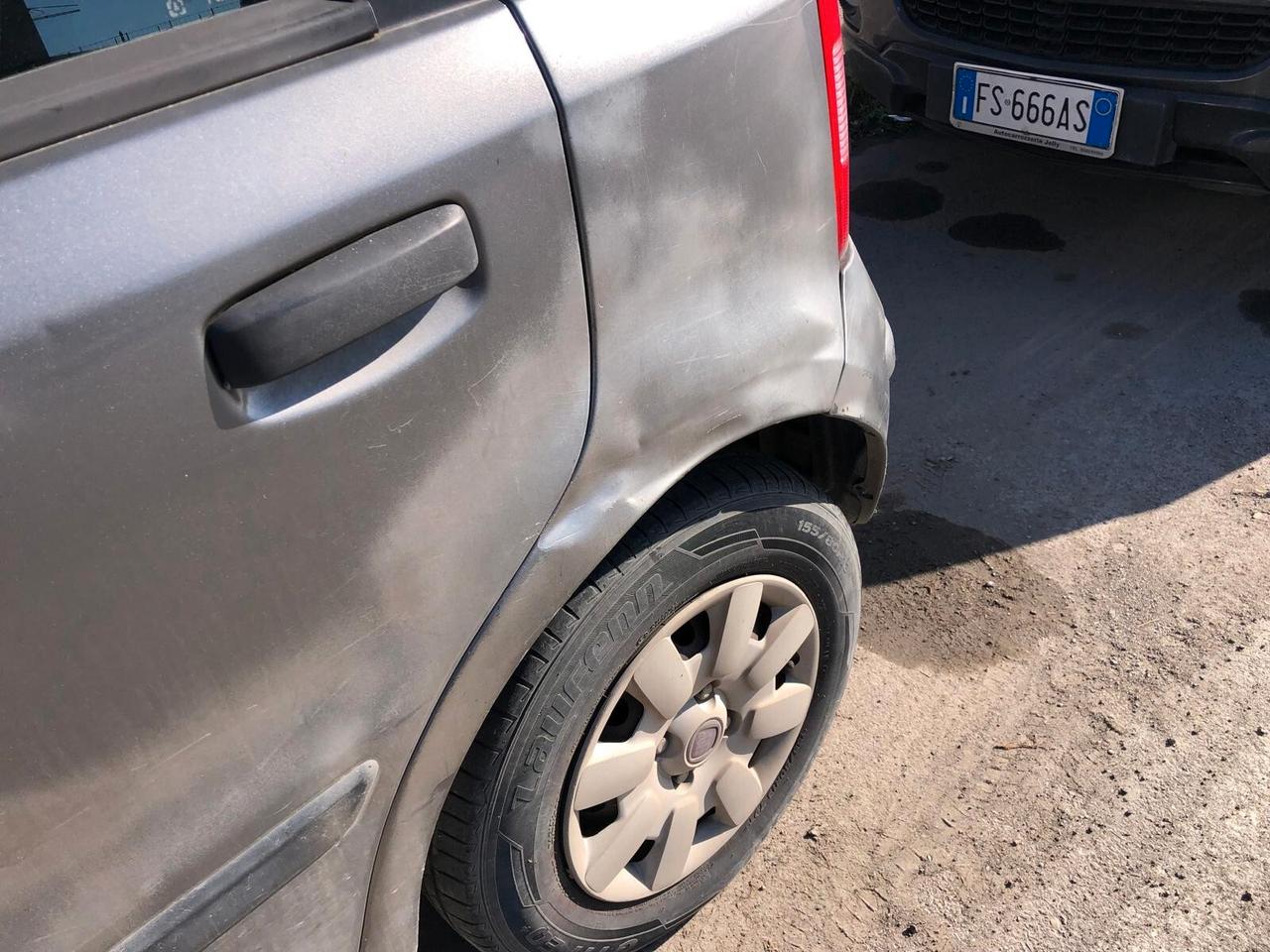 Fiat Panda 1.2 Dynamic UNICO PROPRIETARIO GARANZIA EUROPEA CONFORMGEST 12 M ESI RINNOVABILE FINO A 36 MESI!!!