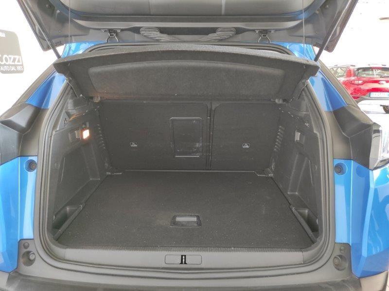 PEUGEOT 3008 2ª serie - 3008 BlueHDi 130 S&S EAT8 Active Business