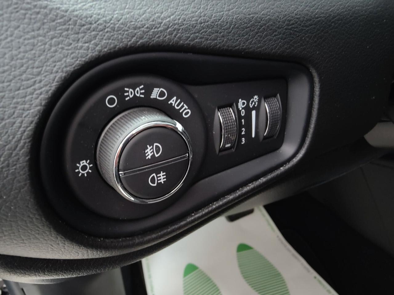 Jeep Renegade 1.3 T4 DDCT GPL Limited