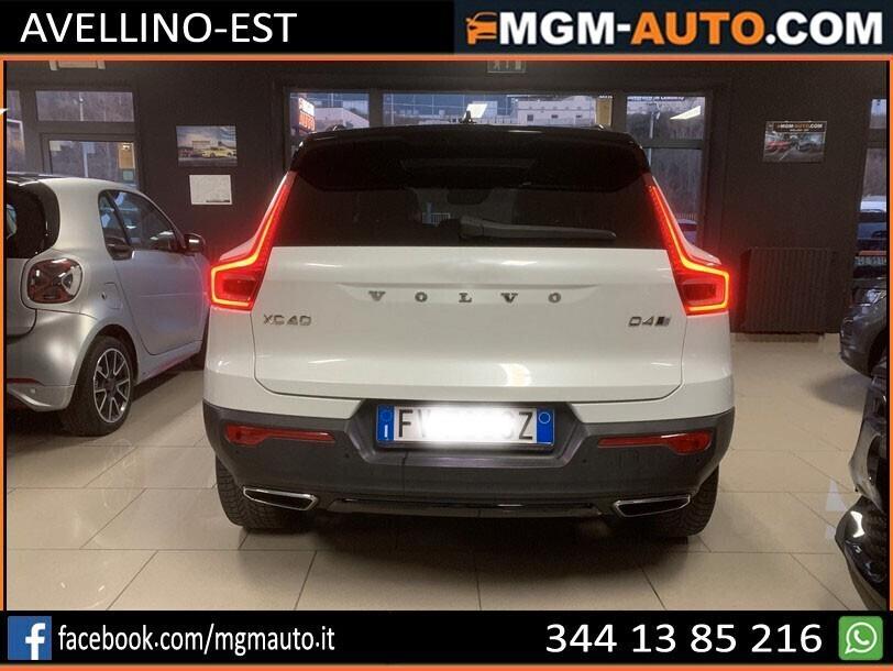 VOLVO XC40 D4 AWD Geartronic R-design - TETTO