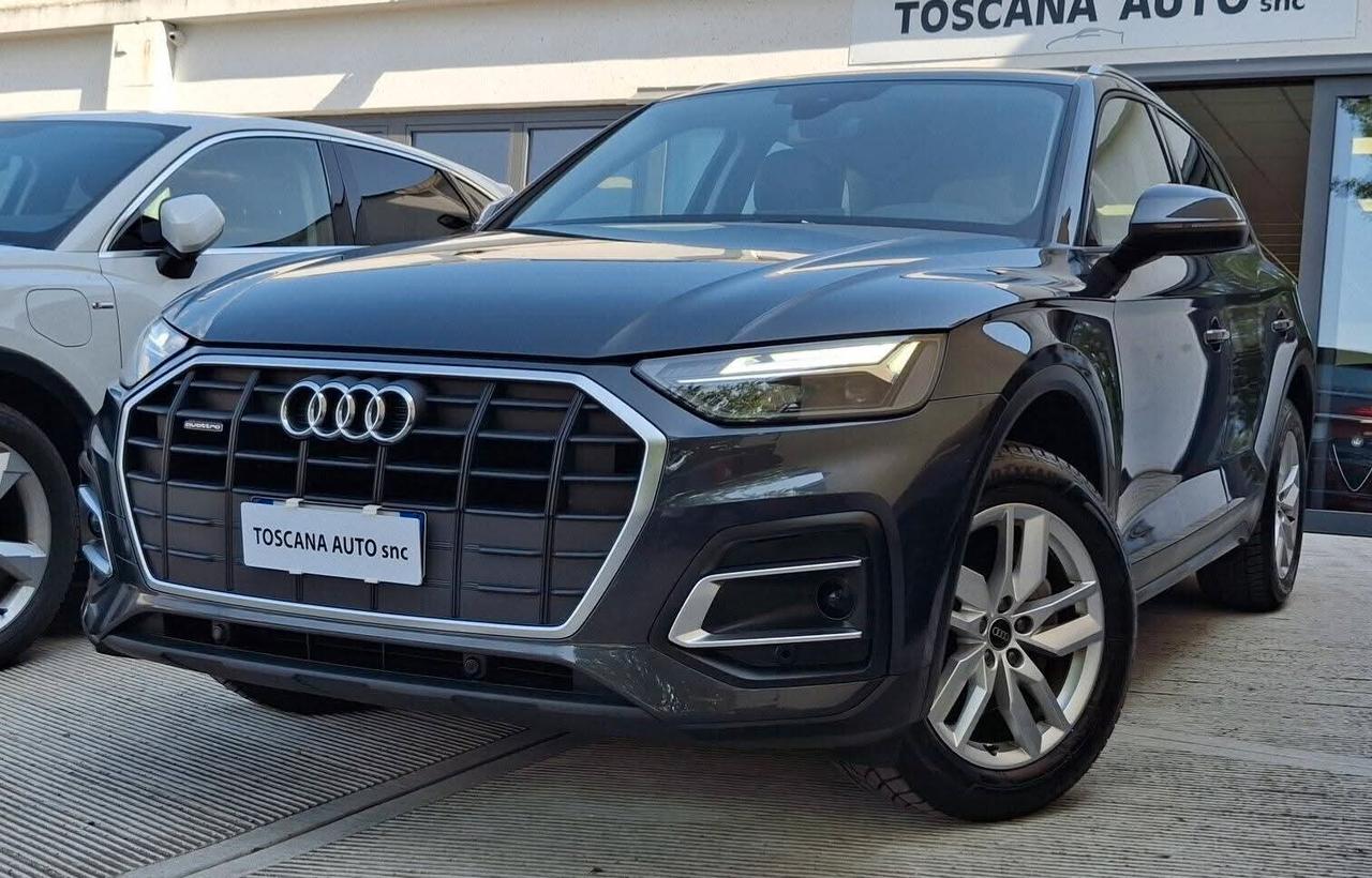 Audi Q5 40 TDI 204 CV quattro S tronic pelle Fari full led