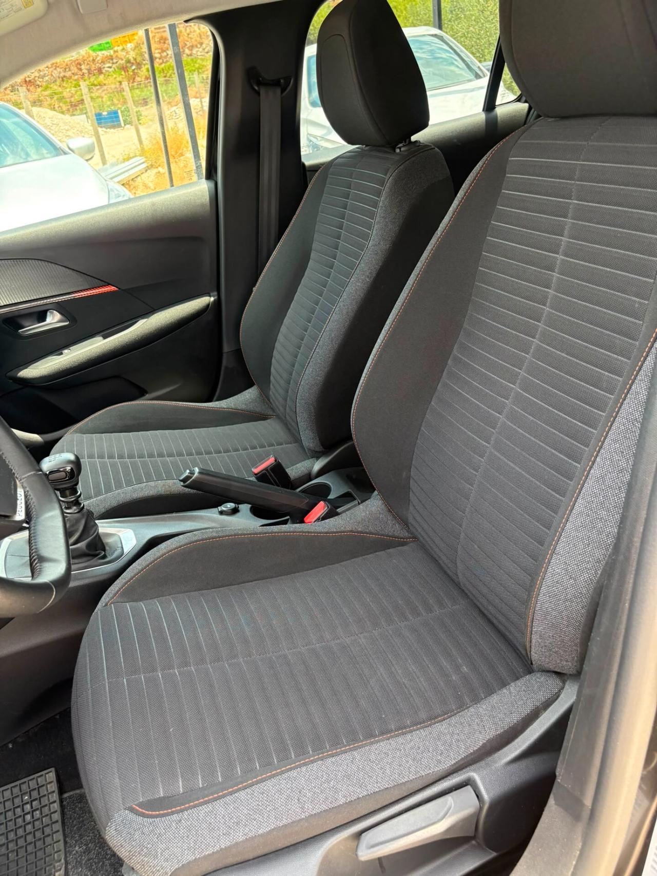 Peugeot 208 PureTech 100 Stop&Start 5 porte GT Line