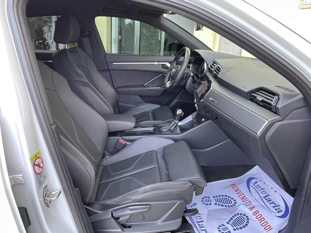 Audi Q3 SPB 35 TDI S tronic S line edition Interno/Esterno-Navigazione MMI plus-Fari Full Led matrix-Retrocamera-Cerchi lega Audi Sport 20"-Pack Black edition