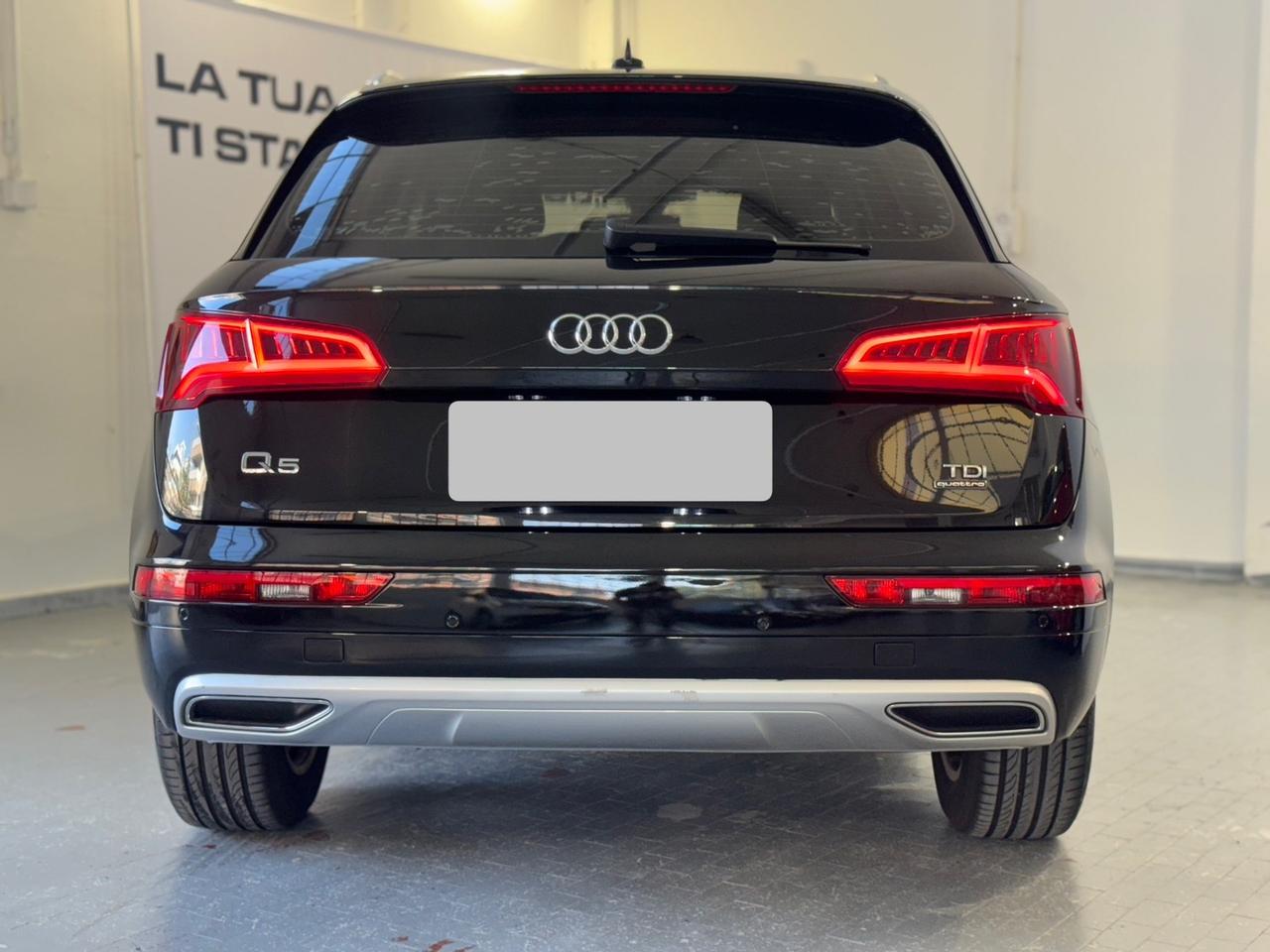 Audi Q5 2.0 TDI quattro S tronic Business Sport