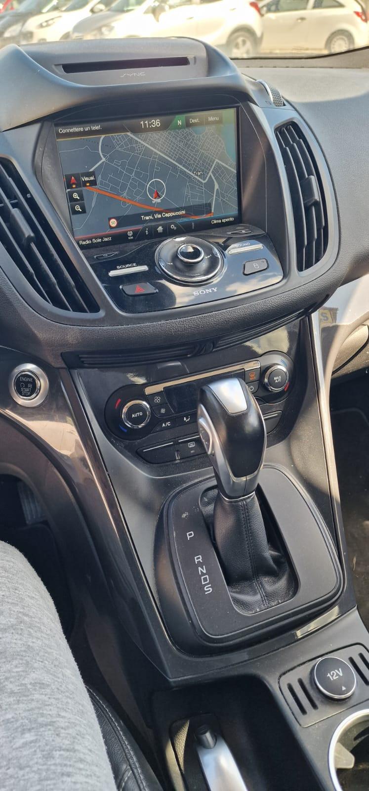Ford Kuga 2.0 TDCI 150 CV S&S 4WD Powershift Titanium 2015