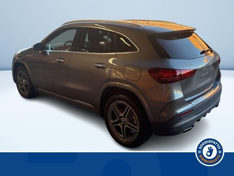 Mercedes-Benz GLA 250 E PLUG-IN HYBRID AUTOMATIC AMG line ADVANCED PLUS