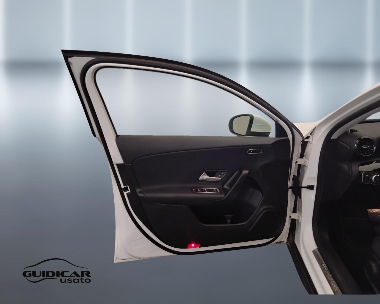 Mercedes-Benz Classe A - W177 2023 - A 180 d Advanced auto
