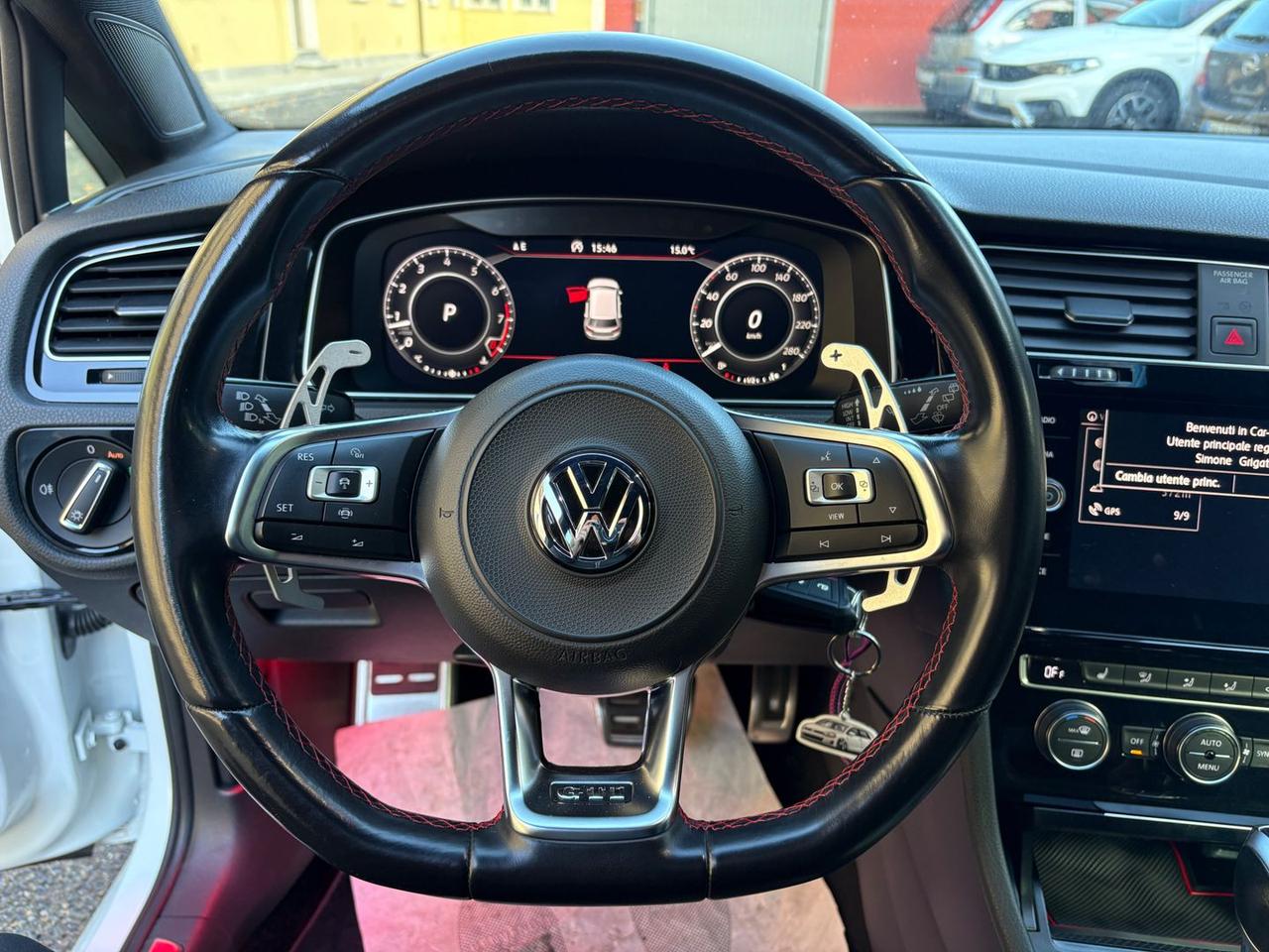 Volkswagen Golf Sport 2.0 GTI Performance #7593