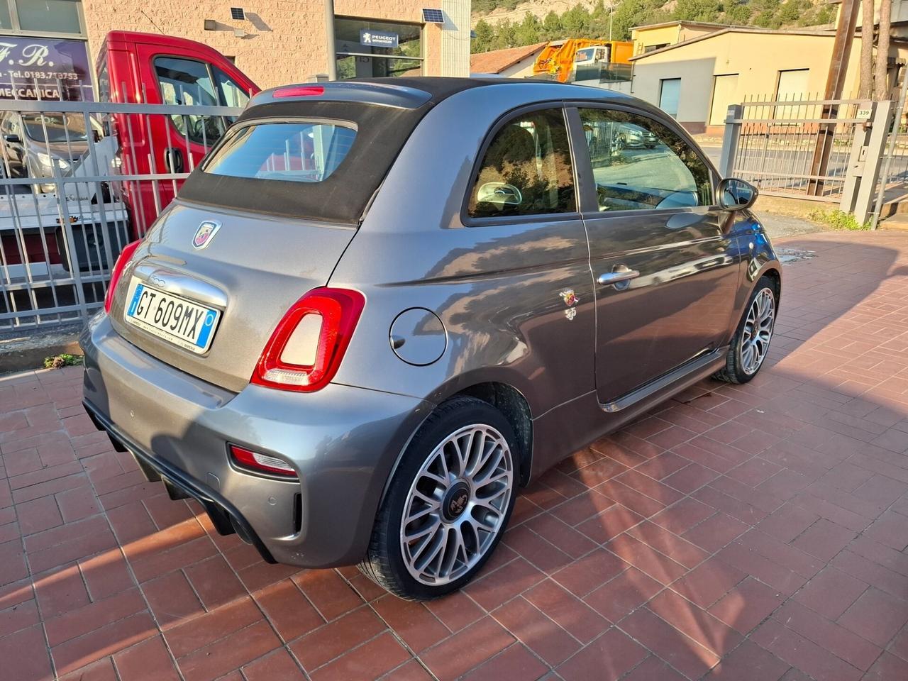 Abarth 595 C 1.4 Turbo T-Jet 145 CV
