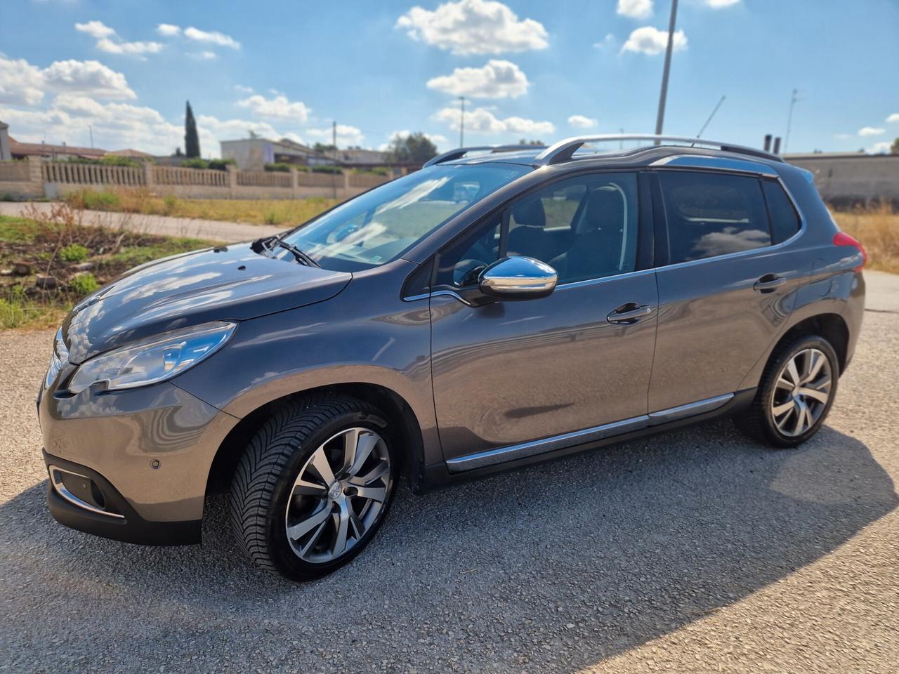 Peugeot 2008 1.6 e-HDi 92 CV Stop&Start Allure