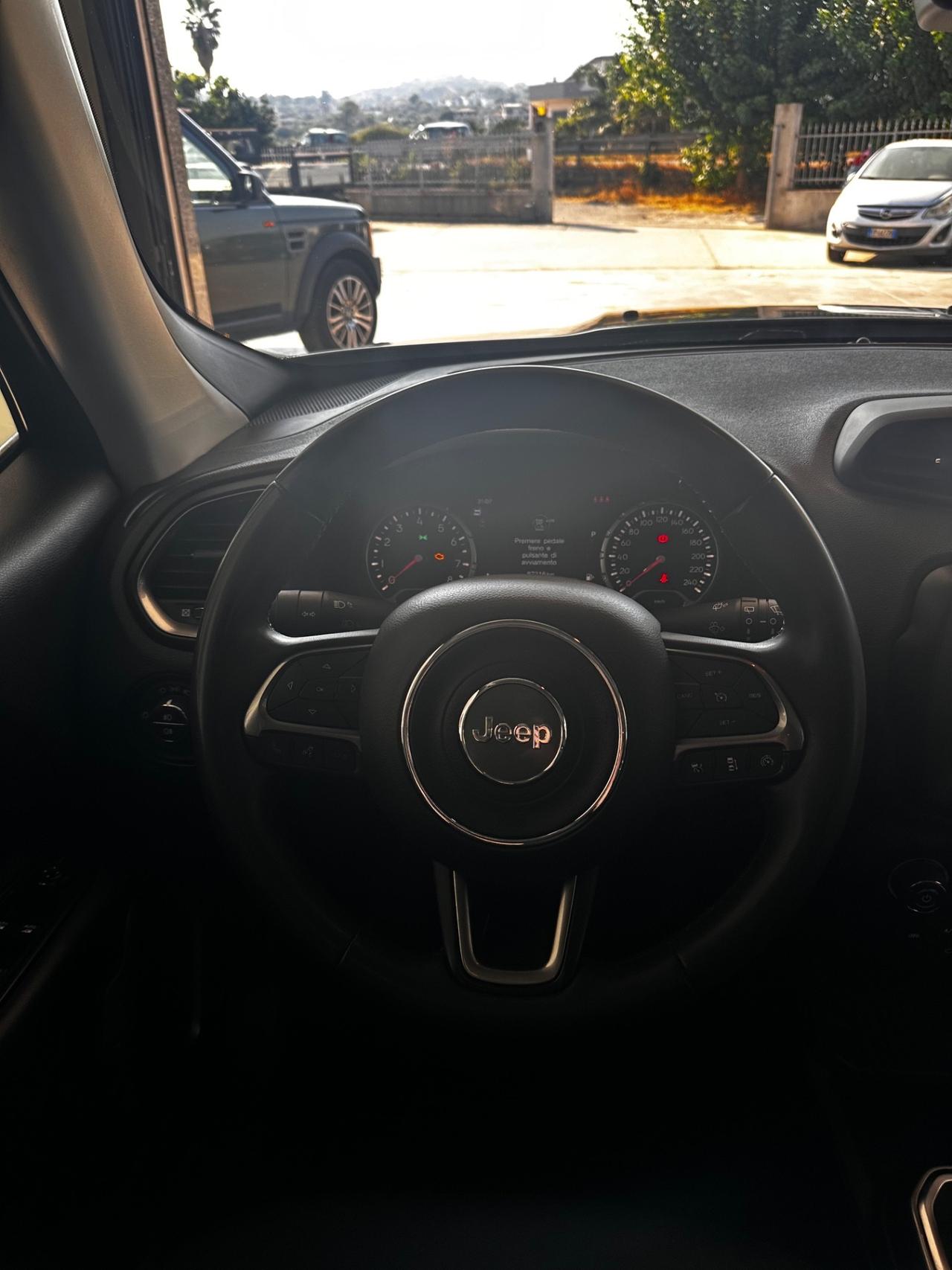 Jeep Renegade 1.3 T4 DDCT Limited