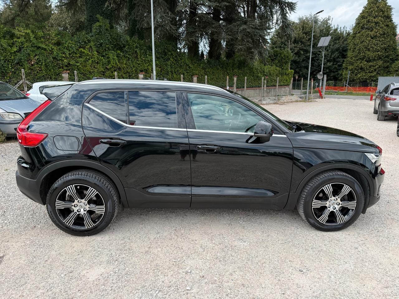 Volvo XC40 D3 AWD Geartronic Momentum