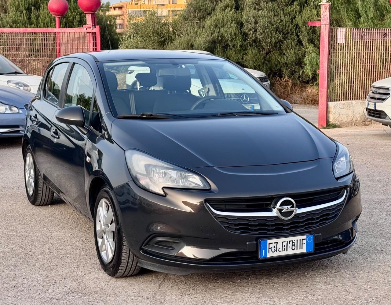 Opel Corsa 1.2 5 porte b-Color GPL