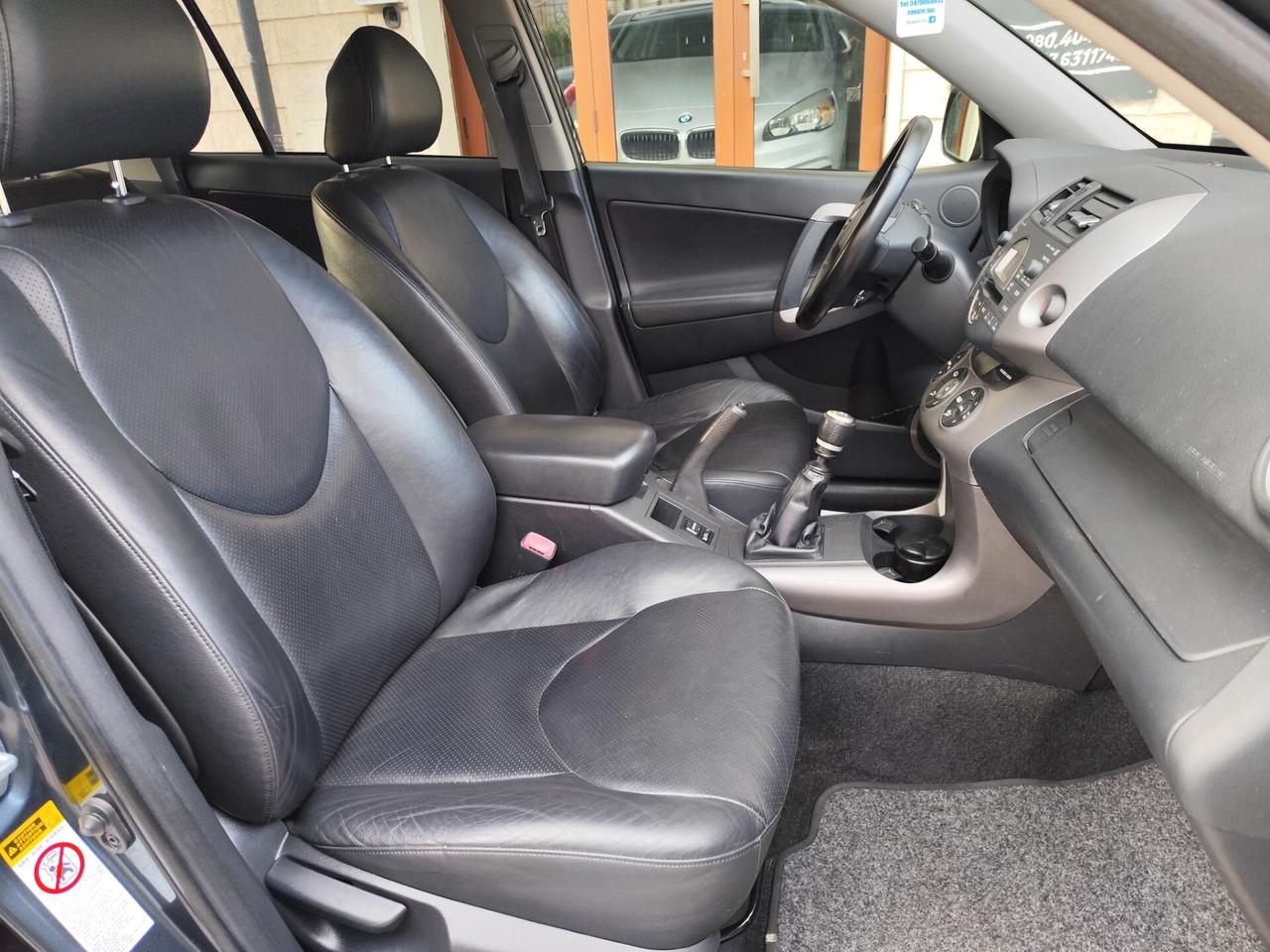 Toyota RAV 4 RAV4 2.2 D-4D 177CV Luxury 4x4