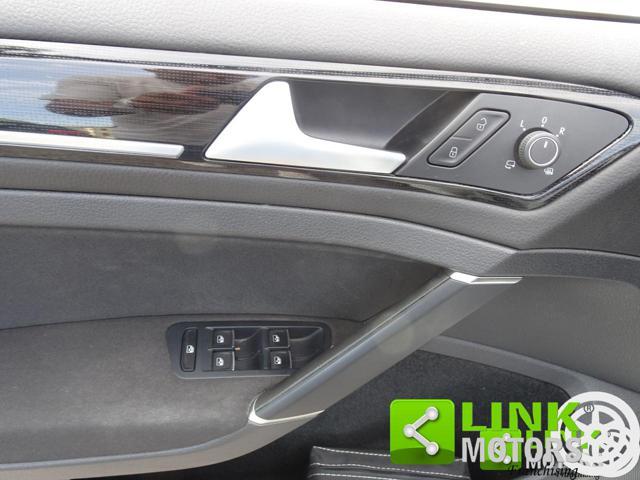 VOLKSWAGEN Golf EXECUTIVE 1.5 METANO TGI FULL OPTIONAL
