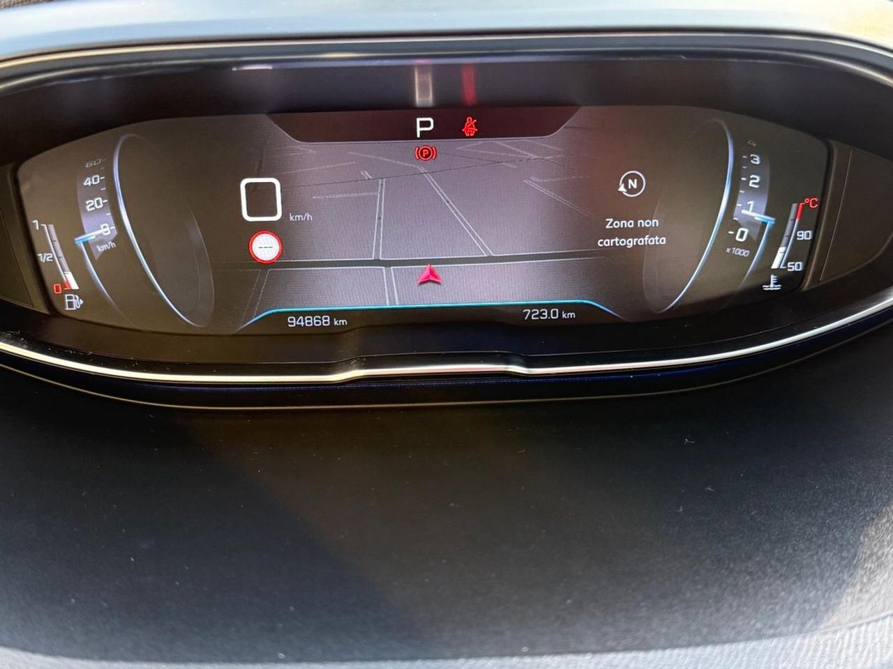 Peugeot 3008 BlueHDi 130 #8835