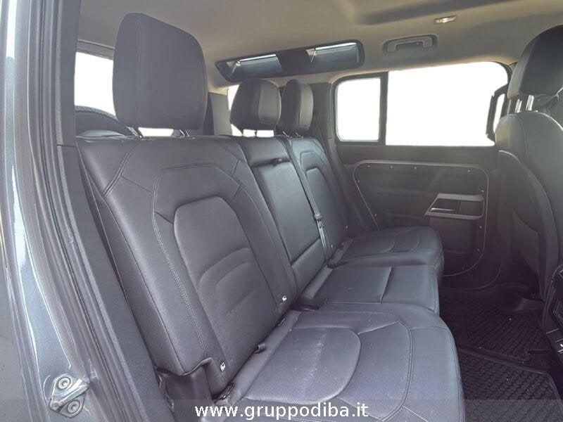 Land Rover Defender VII 2020 110 Diesel 110 3.0d i6 mhev SE awd 200cv auto