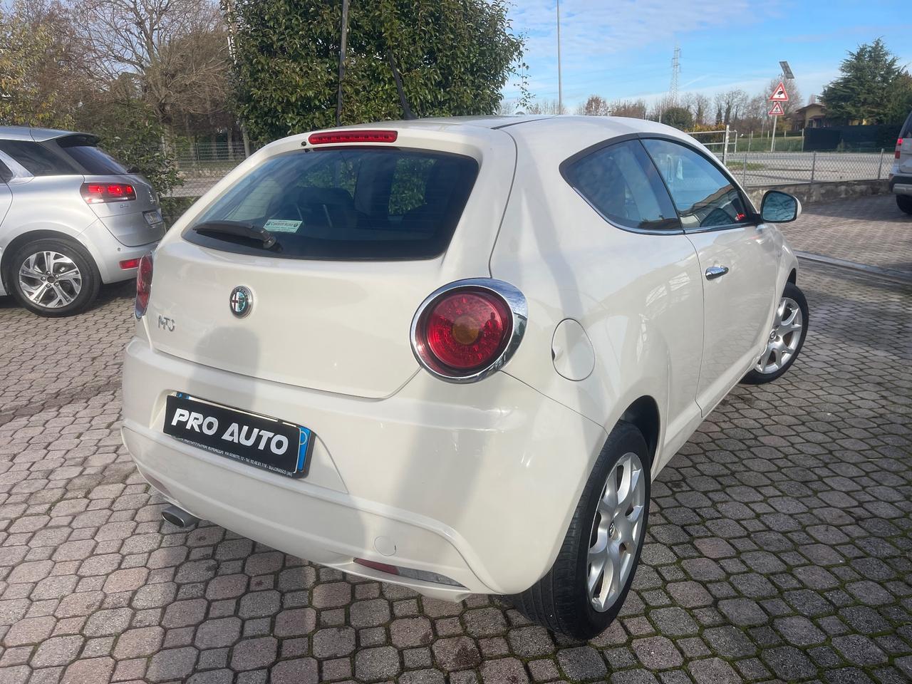Alfa Romeo MiTo 1.4 78 CV Distinctive Sport Pack