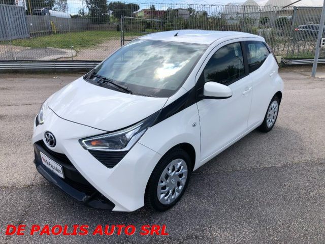 TOYOTA Aygo Connect 1.0 VVT-i 72 CV 5 porte x-cool