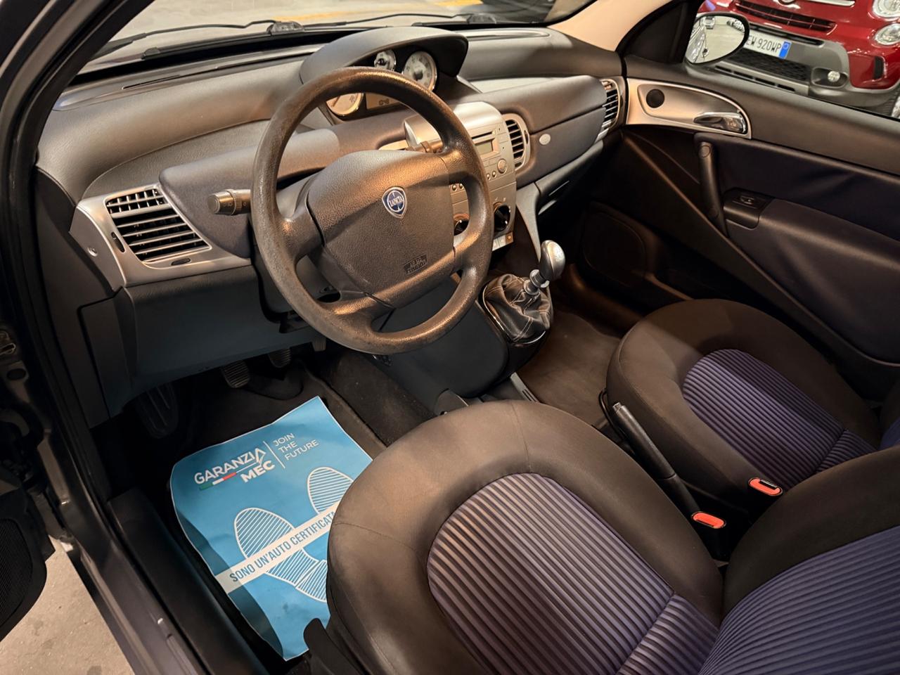 Lancia Ypsilon 1.2 Argento