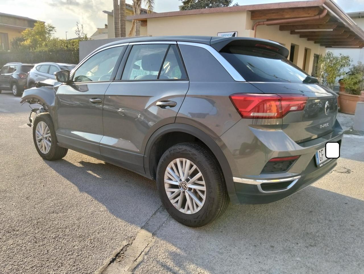 Volkswagen T-Roc 2.0 TDI 2021 SINISTRATA