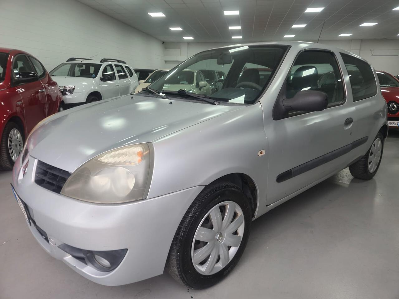 Renault Clio Storia 1.2 3 porte Confort Authentique