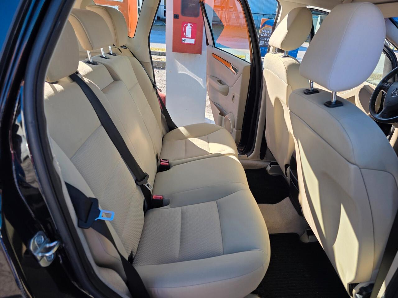 Mercedes-benz A 150 Elegance con 146.000km Neopatentati ok