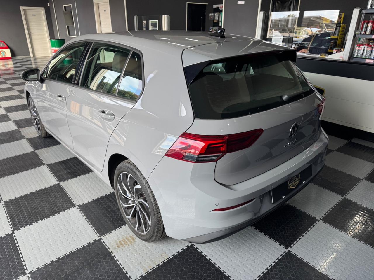 Volkswagen Golf 2.0 TDI 150 CV DSG SCR Life