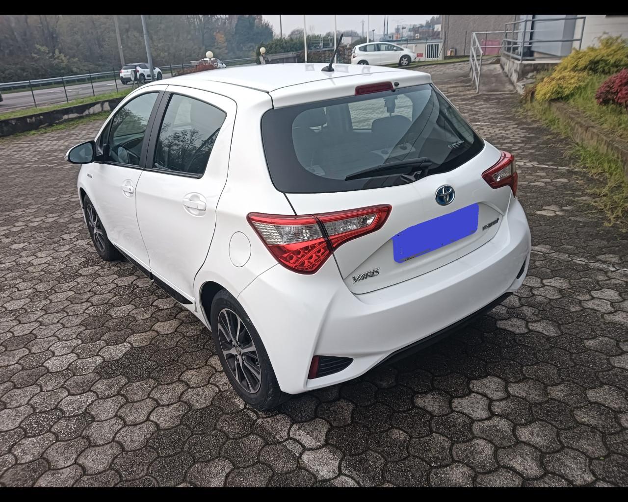 TOYOTA Yaris III 2017 - Yaris 5p 1.5h Active my18